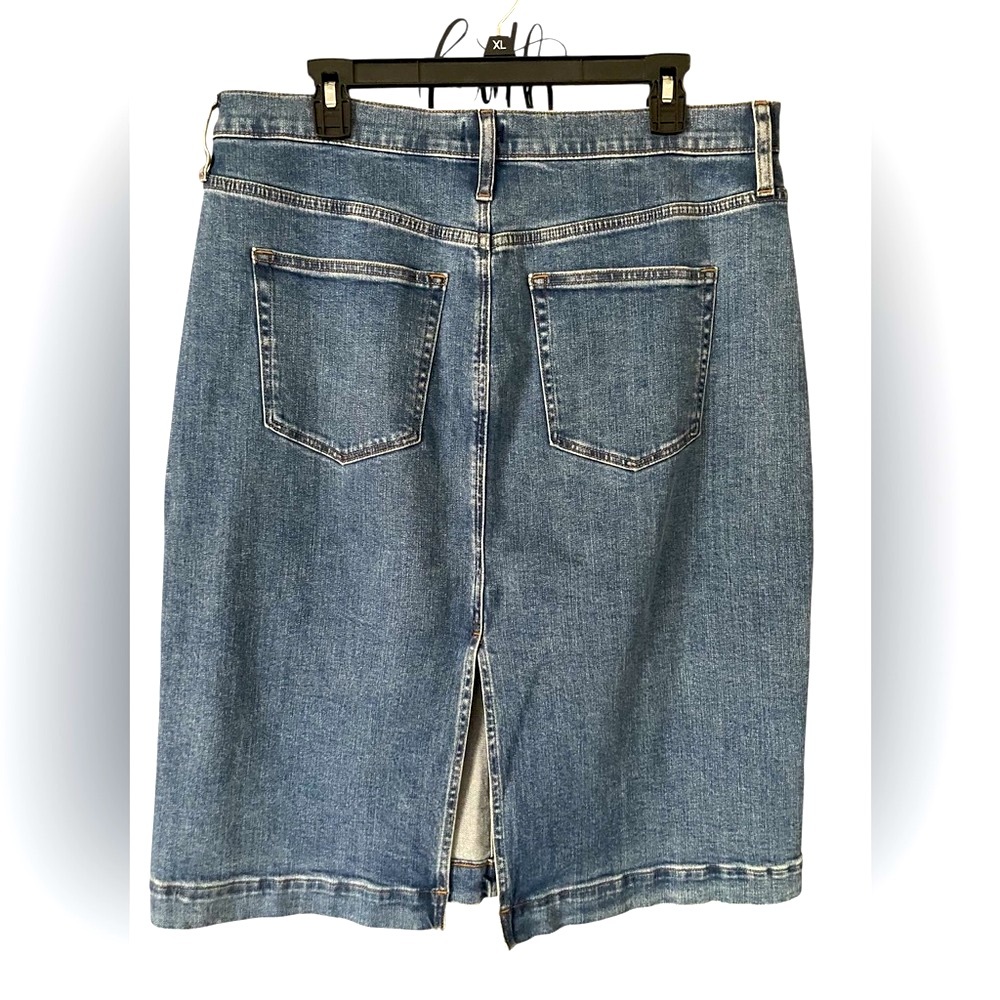 J. Crew Blue Denim midi skirt - Picture 2 of 5